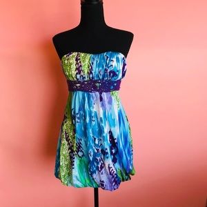 SUPER CUTE RUBY ROX STRAPLESS DRESS